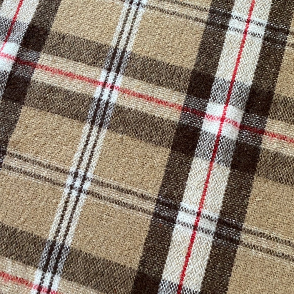 Blanket Plaid Neutral - Picture 4 of 5